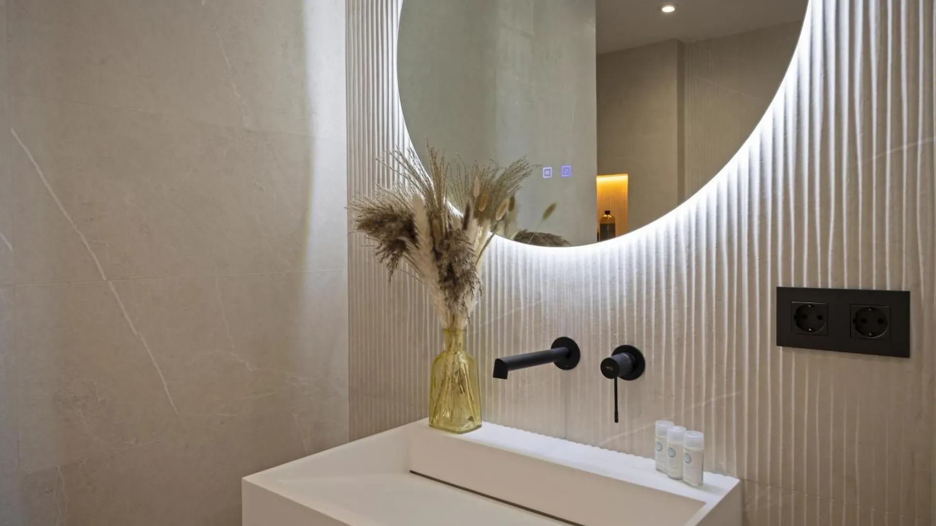 Apartment Marbella Banus Suites - Beautiful Modern Flat Sea Views